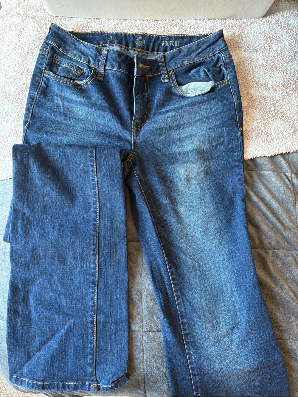 SO Women’s Boot Cut Jeans in Dark Blue Wash